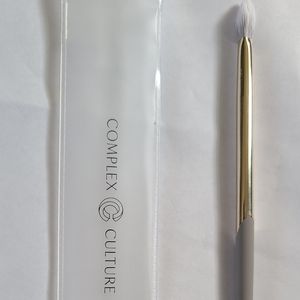 💄 5/$20 Complex Culture Easy Crease Brush